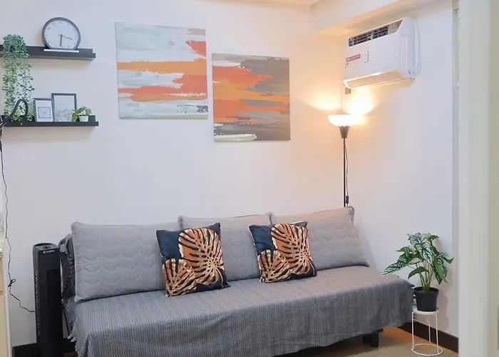 Celandine 1br Near Cloverleaf Aparthotel Manila